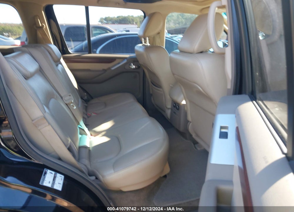 2011 NISSAN PATHFINDER LE VIN: 5N1AR1NNXBC620081
