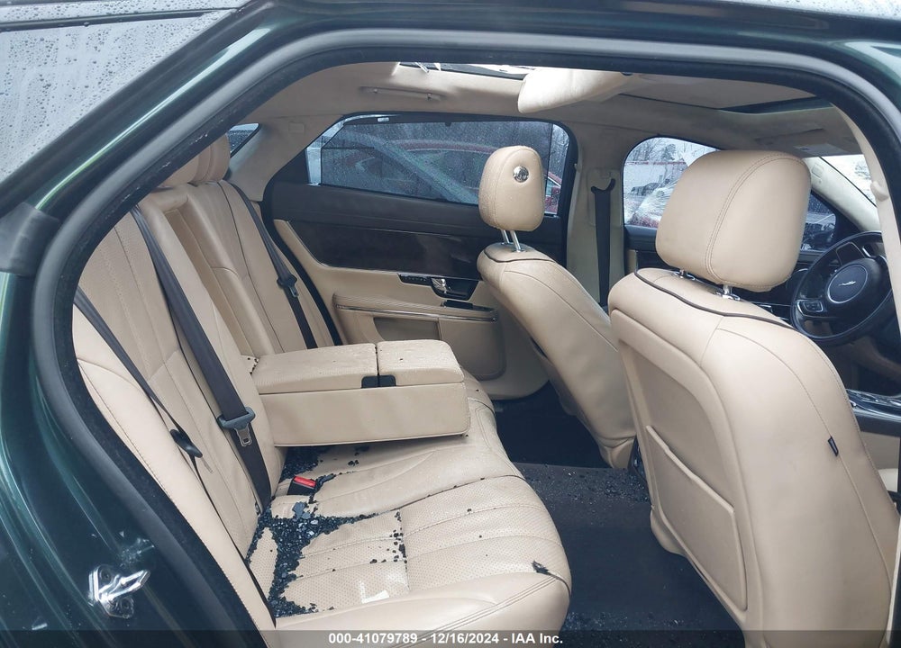 2012 JAGUAR XJ XJL PORTFOLIO VIN: SAJWA2GB6CLV26924