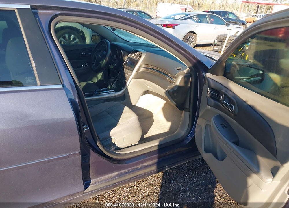 2013 CHEVROLET MALIBU 1LS VIN: 1G11B5SA0DF270407