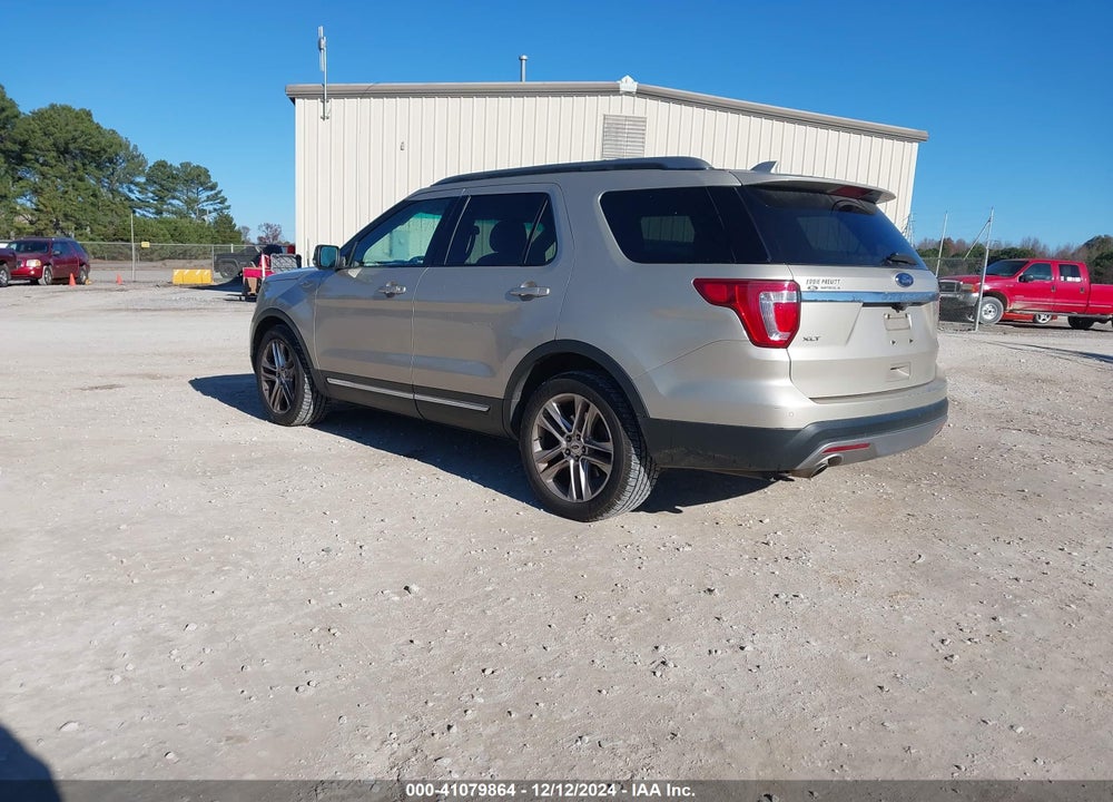 2017 FORD EXPLORER XLT VIN: 1FM5K7D87HGB27352