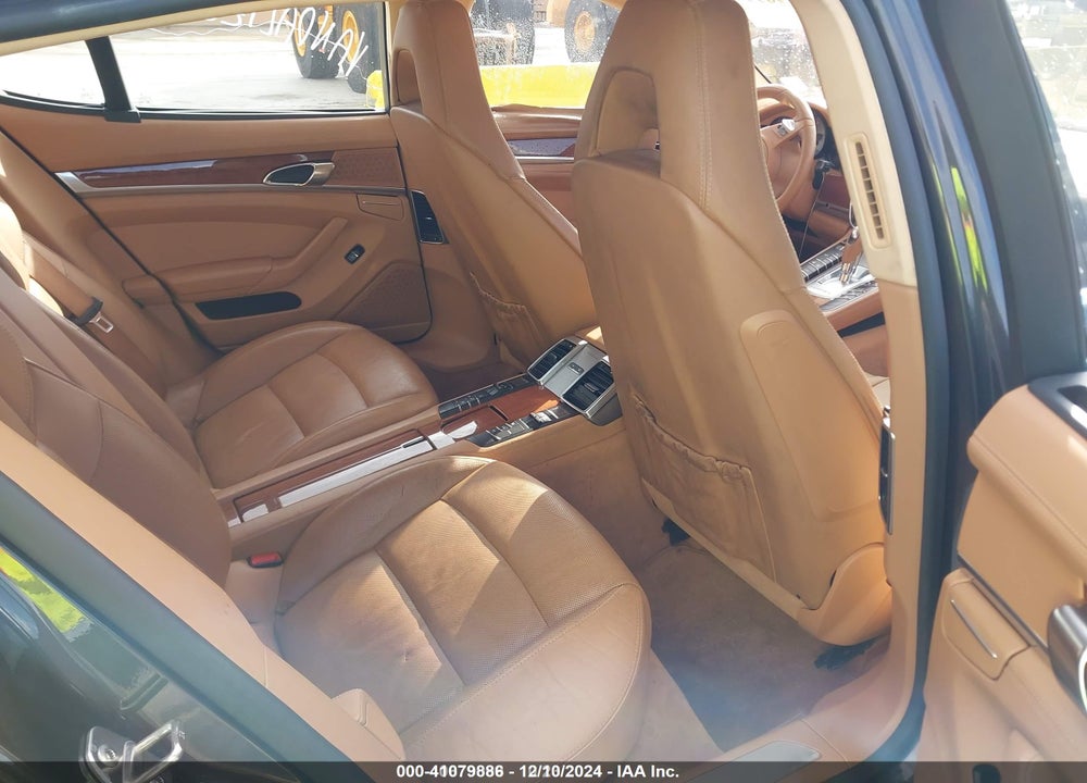 2011 PORSCHE PANAMERA S VIN: WP0AB2A72BL061874