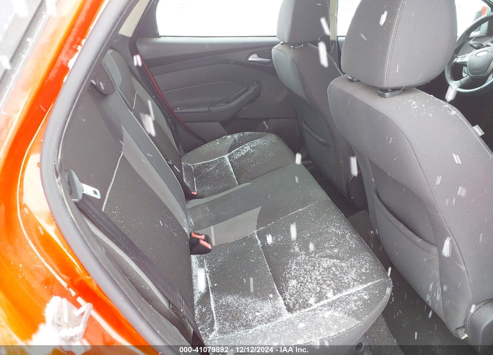 2014 FORD FOCUS SE VIN: 1FADP3F24EL120824