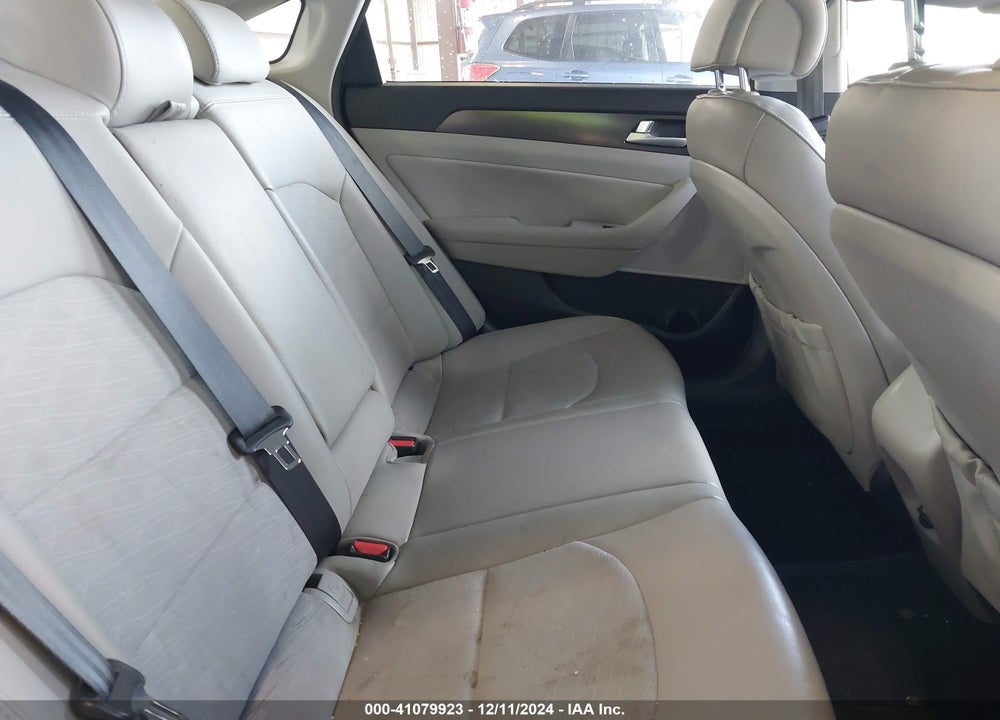 2015 HYUNDAI SONATA SPORT VIN: 5NPE34AF2FH216273