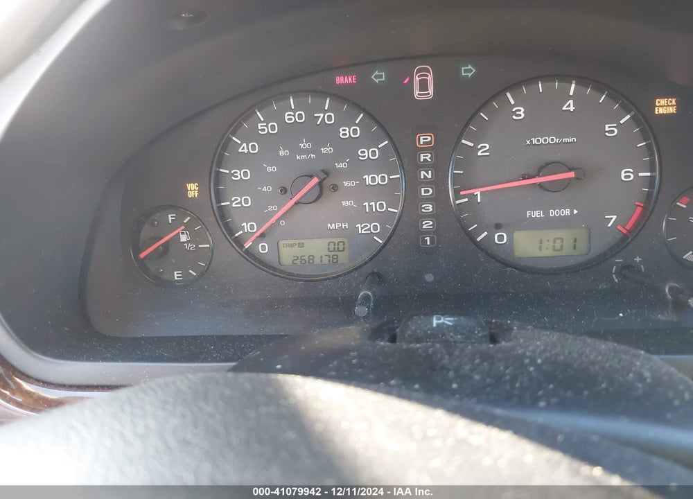 2001 SUBARU OUTBACK H6-3.0 VIN: 4S3BH896117643800