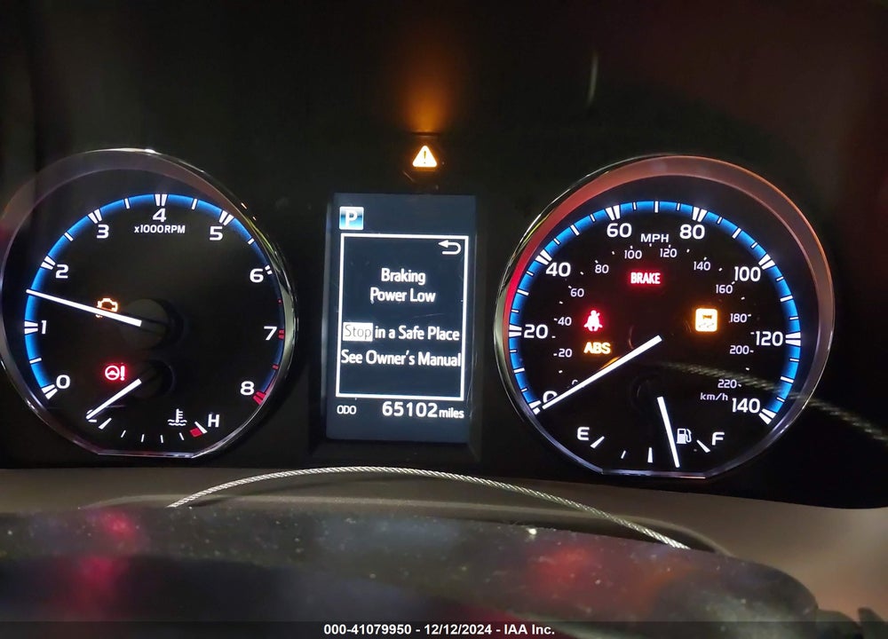 2016 TOYOTA RAV4 XLE VIN: 2T3RFREV7GW447185
