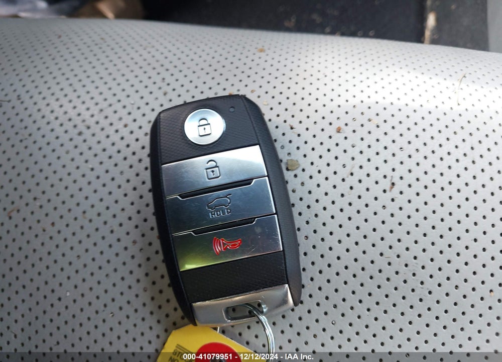 2020 KIA SORENTO 3.3L SX VIN: 5XYPK4A54LG705912