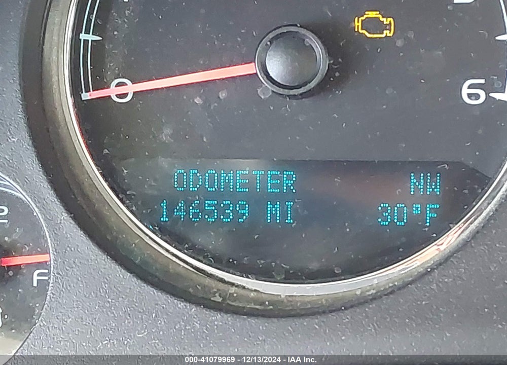 2010 GMC YUKON XL 1500 SLE VIN: 1GKUKHE33AR199835