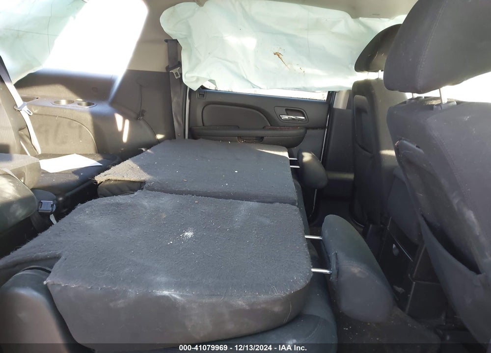2010 GMC YUKON XL 1500 SLE VIN: 1GKUKHE33AR199835