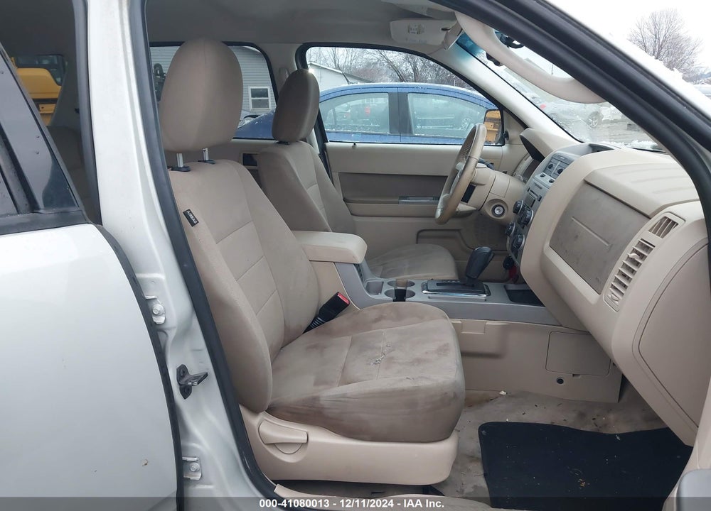 2009 FORD ESCAPE XLT VIN: 1FMCU03759KB79241