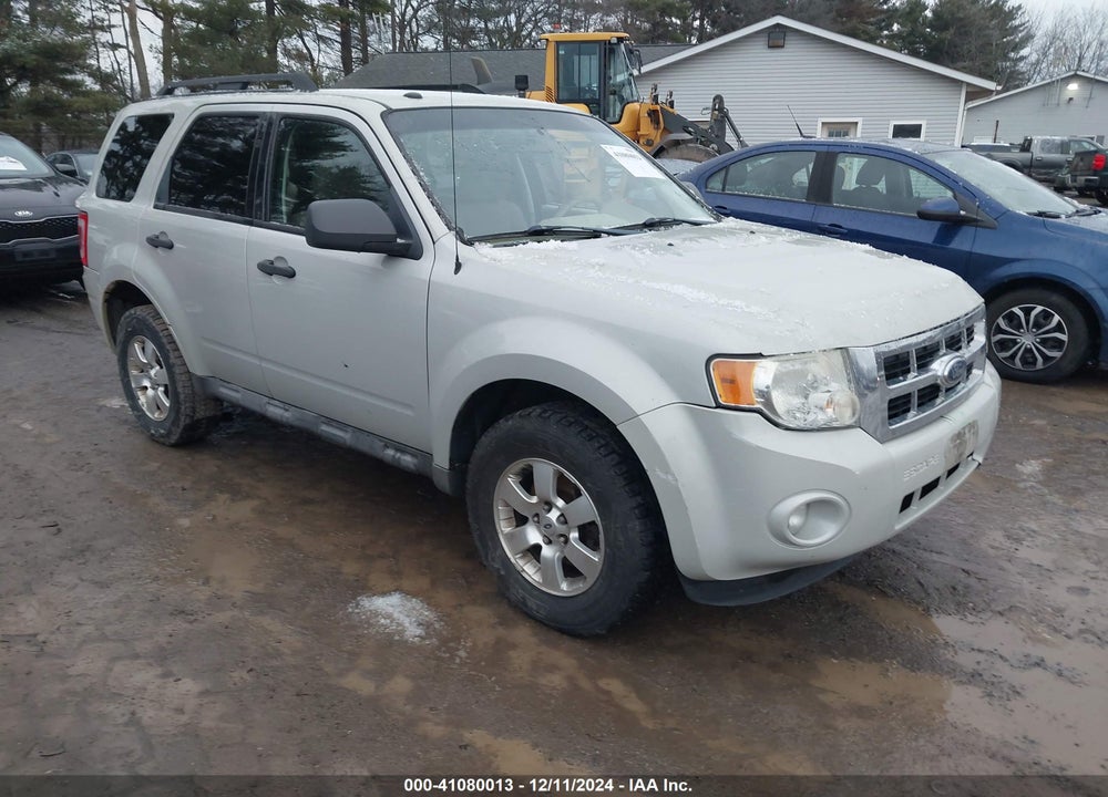 2009 FORD ESCAPE XLT VIN: 1FMCU03759KB79241
