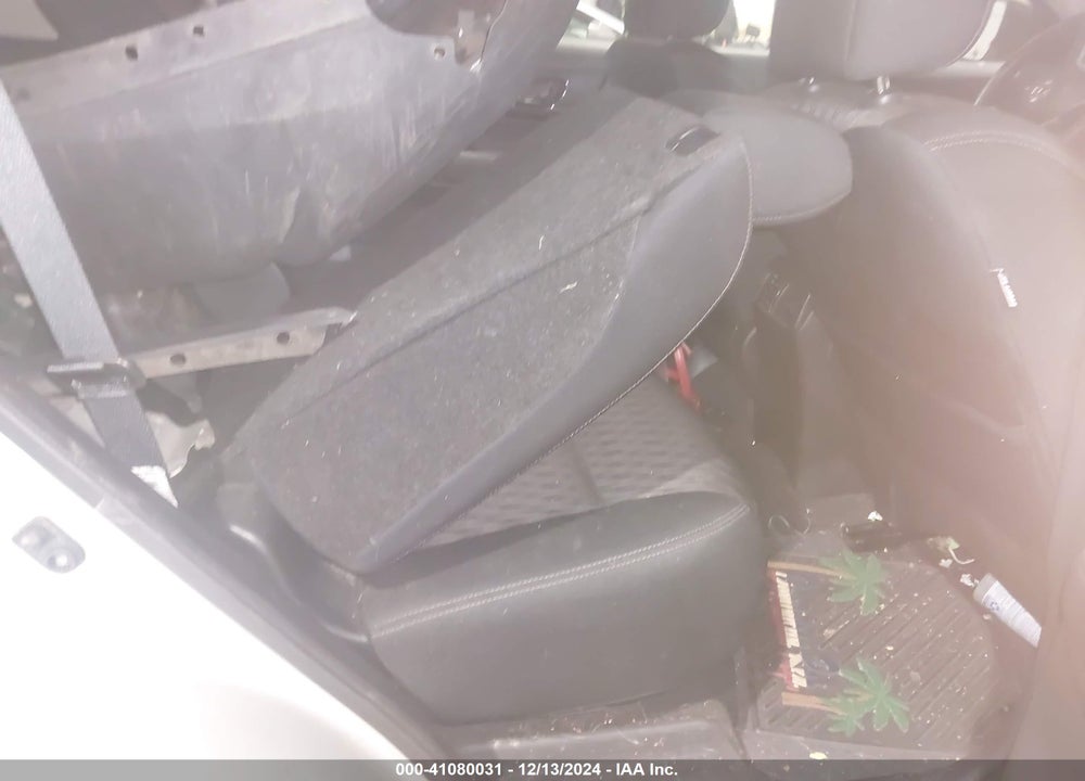 2018 NISSAN ROGUE S VIN: 5N1AT2MV6JC758367