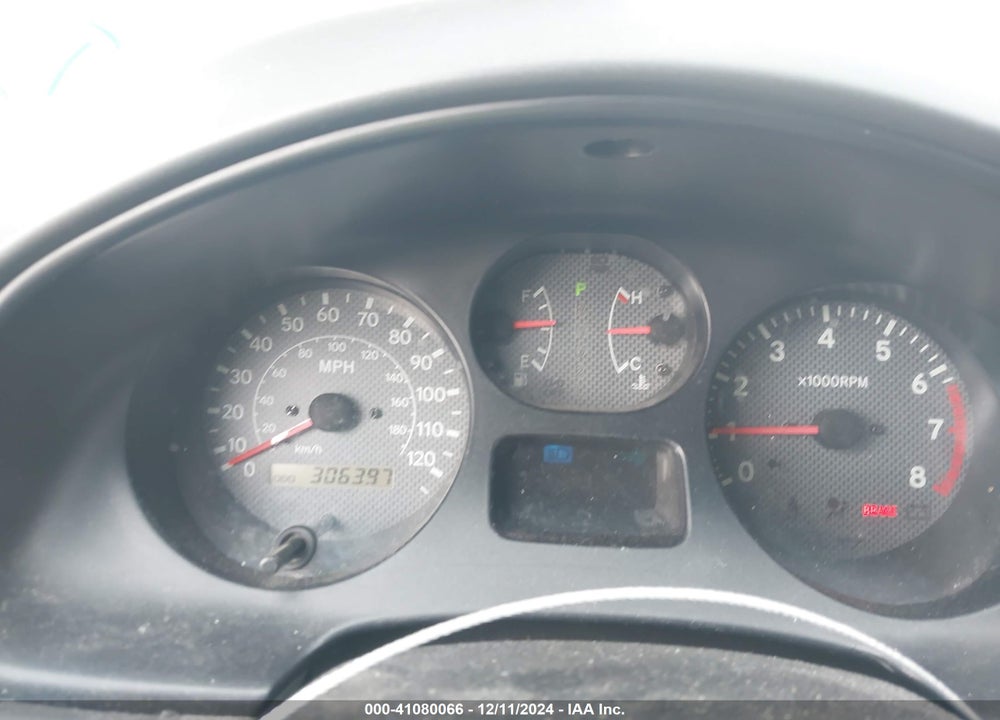 2000 TOYOTA RAV4 VIN: JT3GP10V7Y0046565
