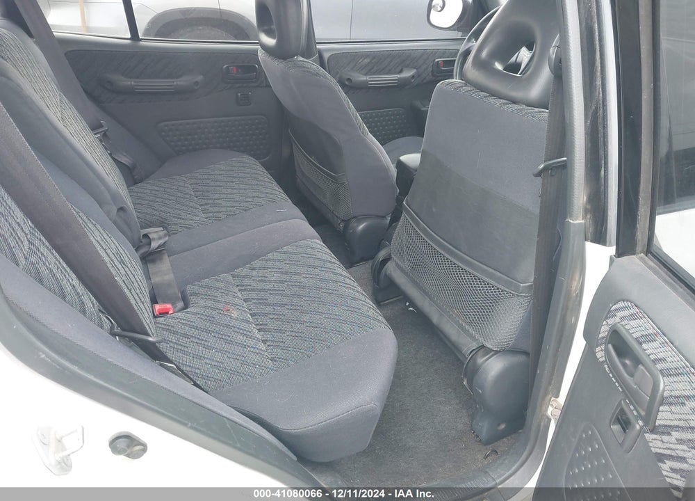2000 TOYOTA RAV4 VIN: JT3GP10V7Y0046565