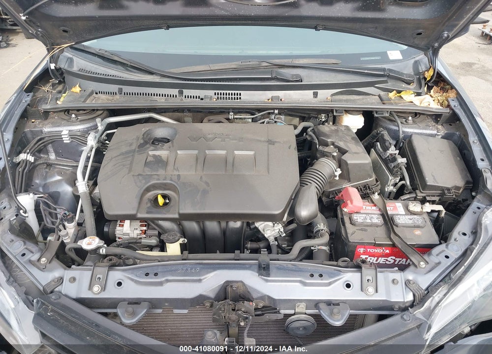 2018 TOYOTA COROLLA LE VIN: 5YFBURHE7JP802716