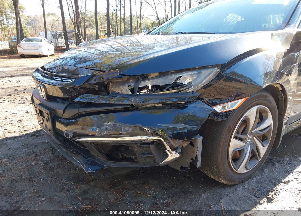 2019 HONDA CIVIC LX VIN: 2HGFC2F65KH582900