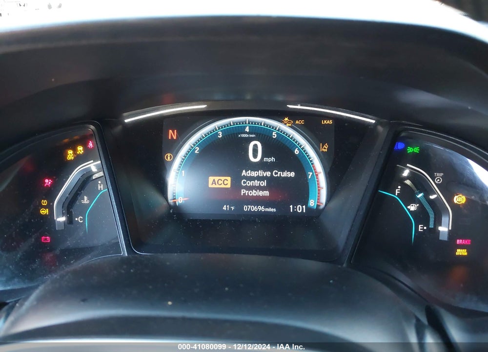2019 HONDA CIVIC LX VIN: 2HGFC2F65KH582900