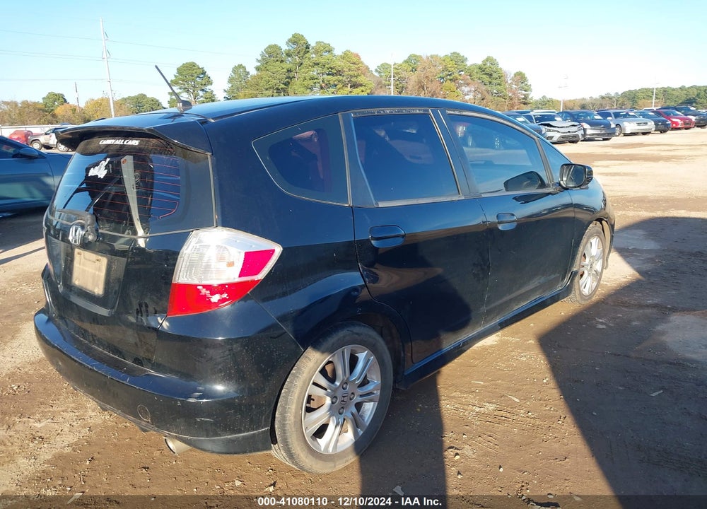 2010 HONDA FIT SPORT VIN: JHMGE8H45AC028476