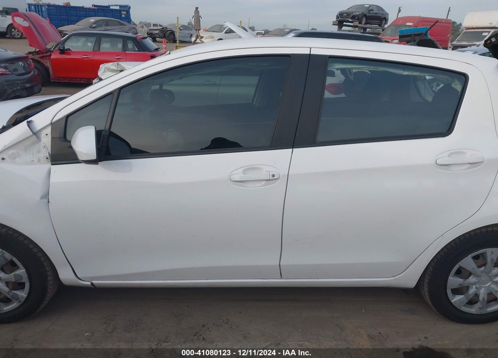 2017 TOYOTA YARIS L VIN: VNKKTUD35HA082669