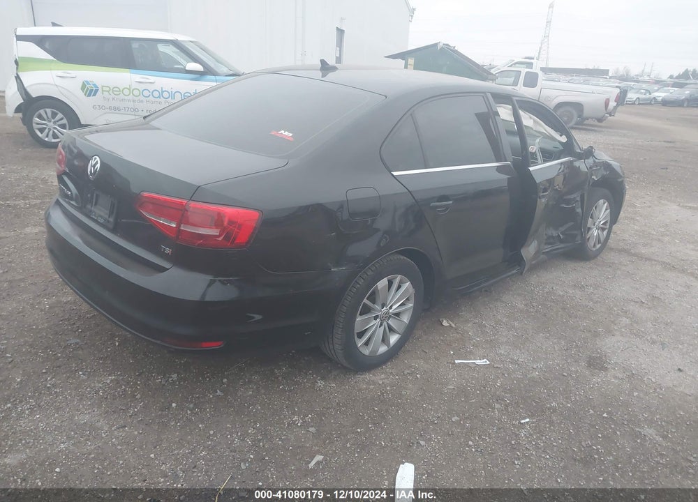 2015 VOLKSWAGEN JETTA 1.8T SE VIN: 3VWD07AJ0FM329365