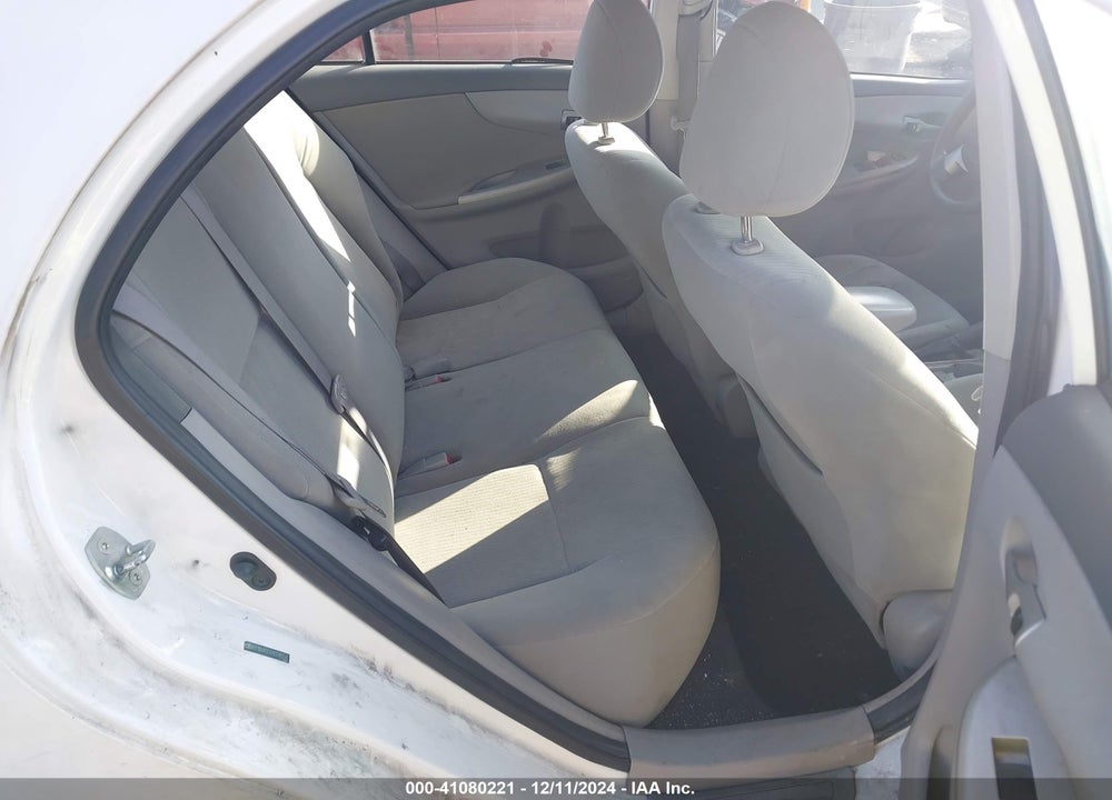 2010 TOYOTA COROLLA LE VIN: 2T1BU4EE4AC518550