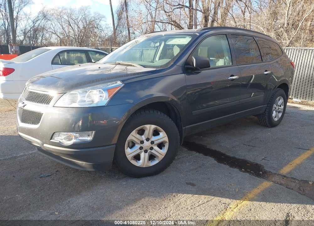 2011 CHEVROLET TRAVERSE LS VIN: 1GNKRFED5BJ360253
