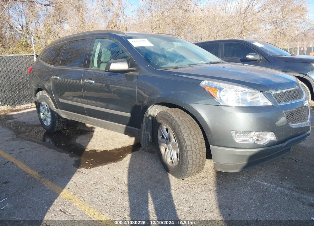 2011 CHEVROLET TRAVERSE LS VIN: 1GNKRFED5BJ360253