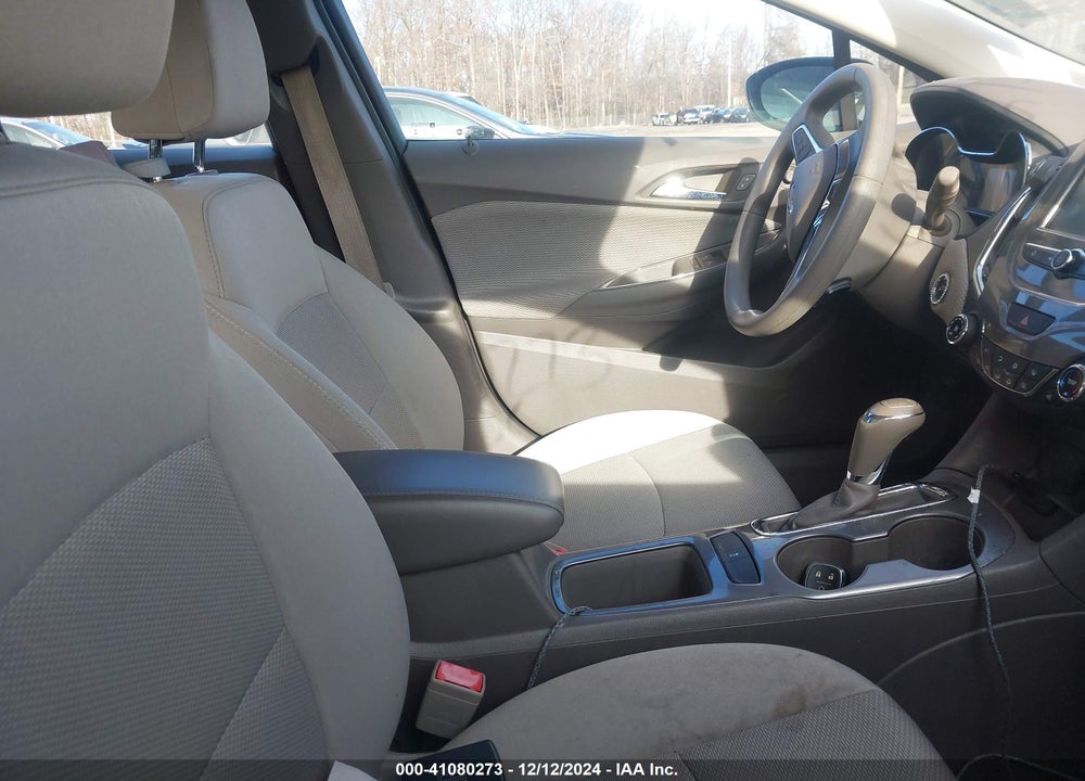 2017 CHEVROLET CRUZE LT AUTO VIN: 1G1BE5SM5H7194365