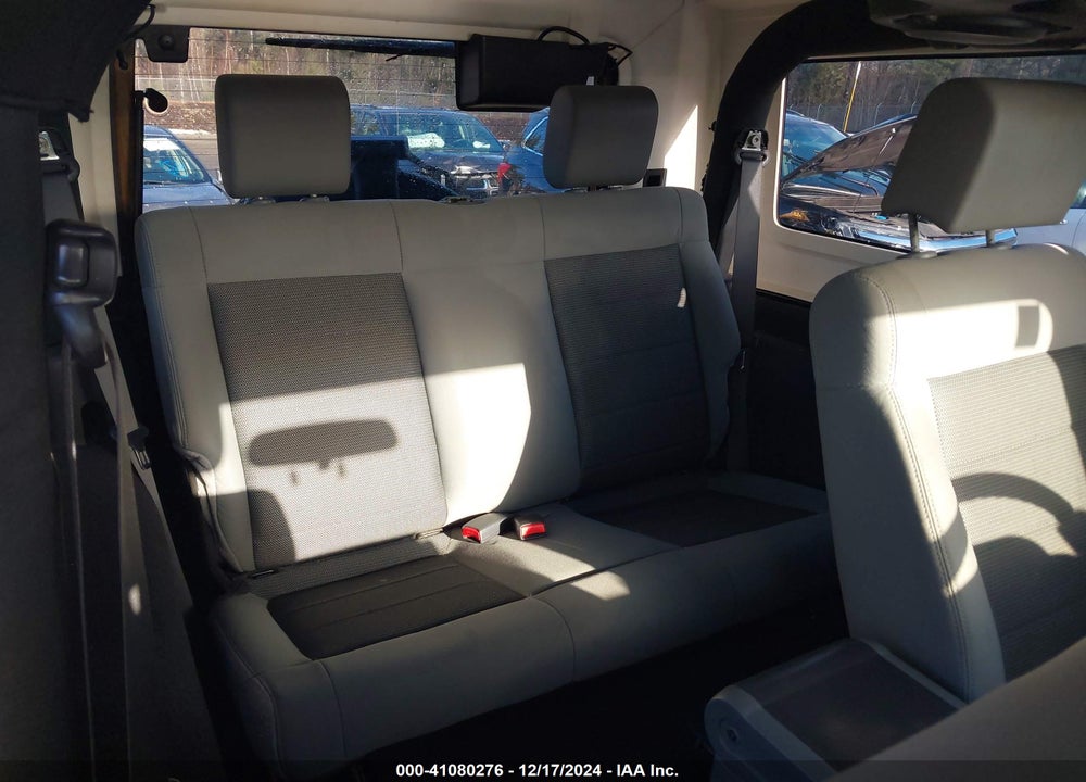 2009 JEEP WRANGLER X VIN: 1J4FA24189L733814