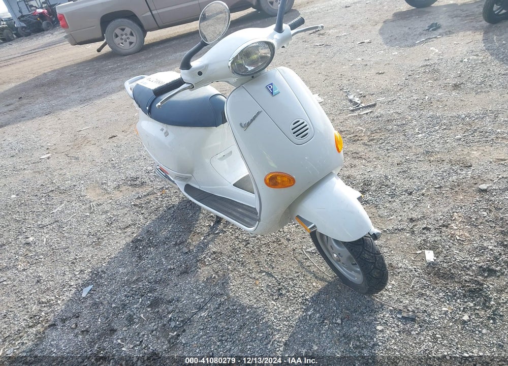 2002 VESPA C161C VIN: ZAPC16C1425004686
