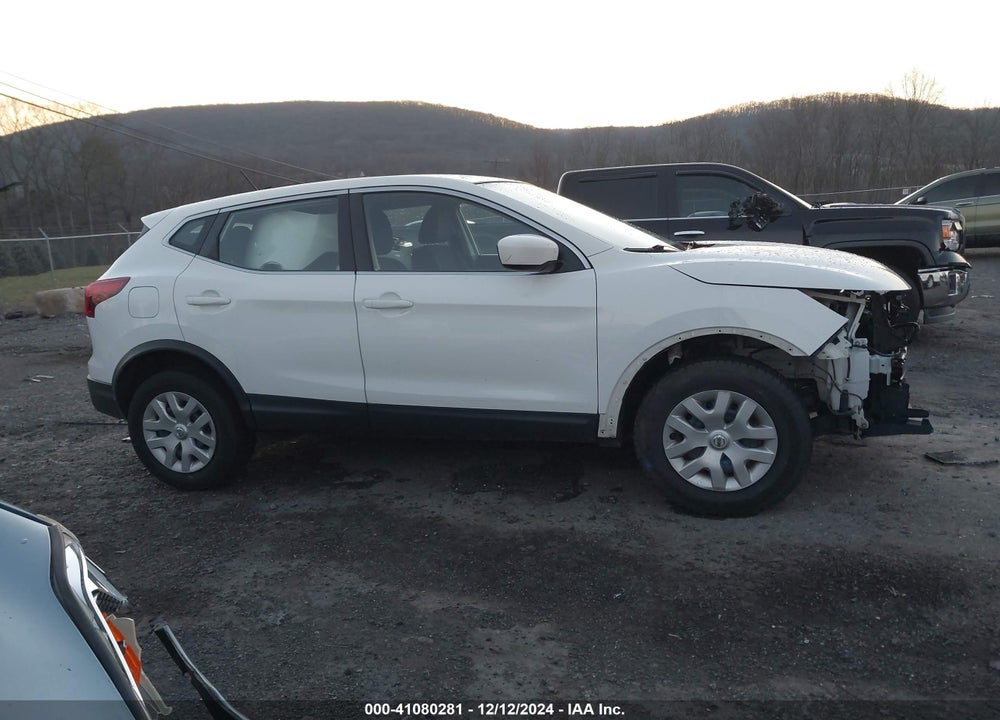 2019 NISSAN ROGUE SPORT S VIN: JN1BJ1CP2KW230422