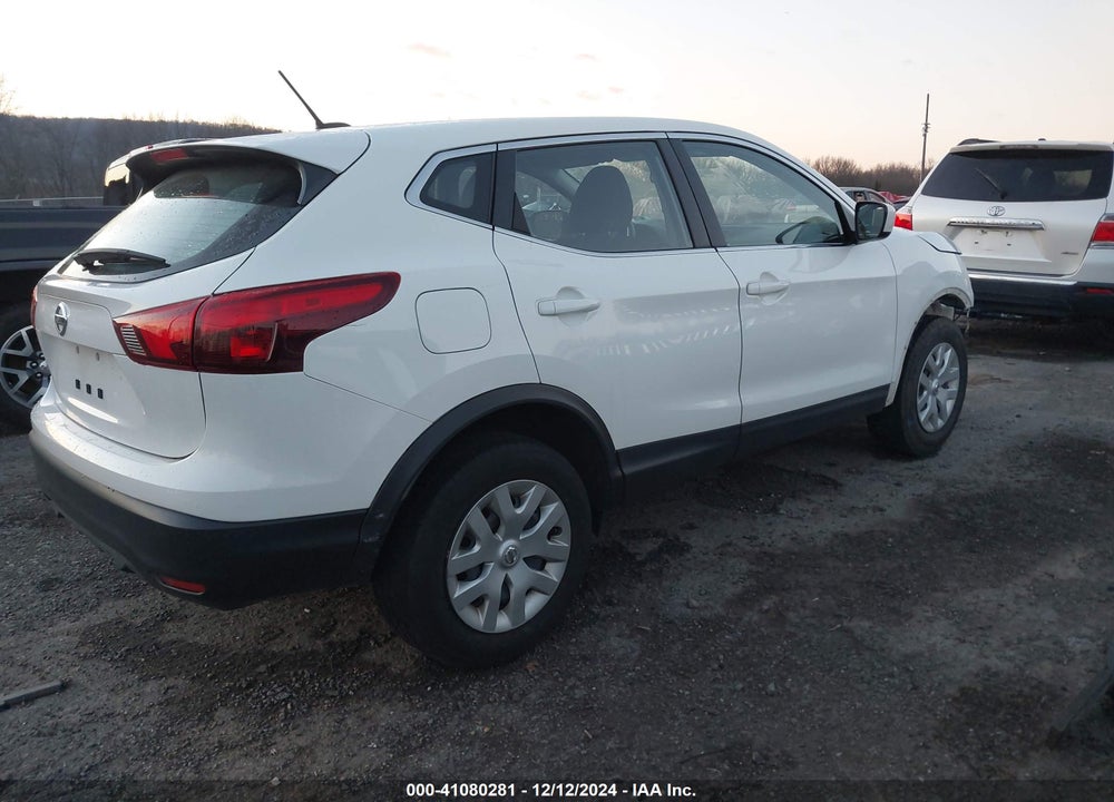 2019 NISSAN ROGUE SPORT S VIN: JN1BJ1CP2KW230422