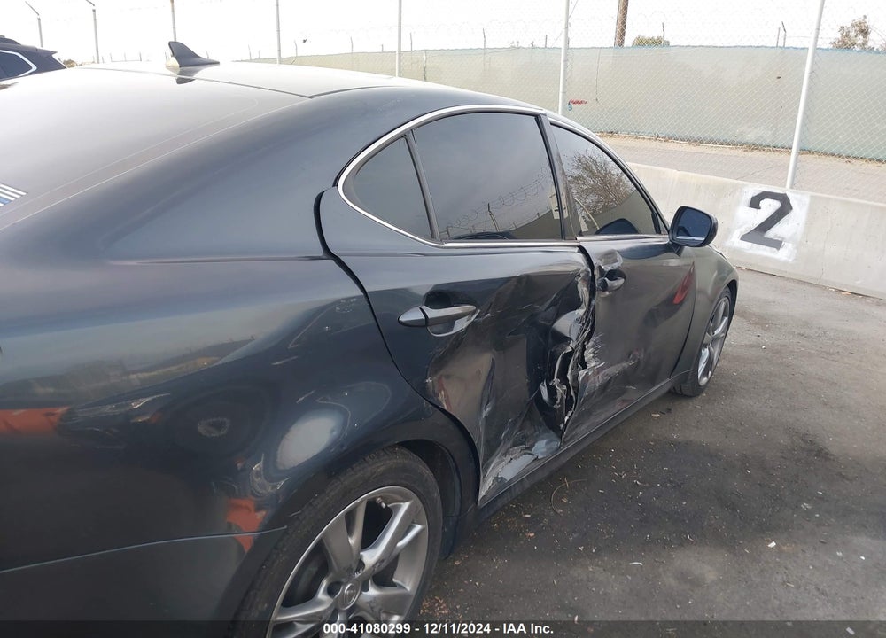 2010 LEXUS IS 250 VIN: JTHBF5C24A5117715