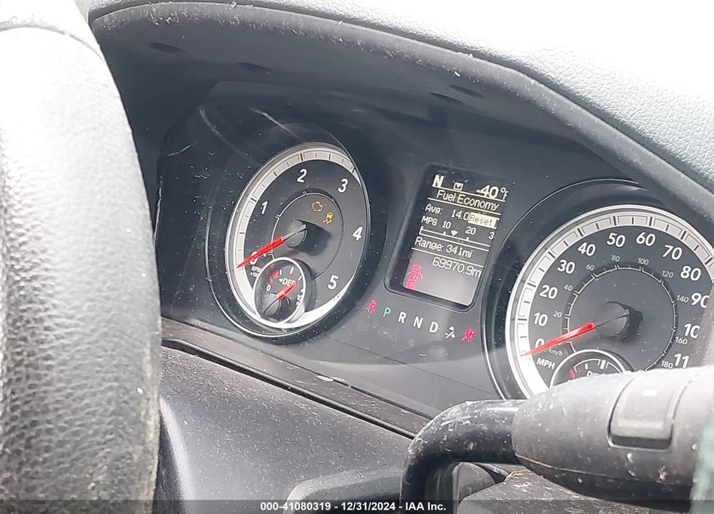 2016 RAM 2500 SLT VIN: 3C6UR5DL6GG132461