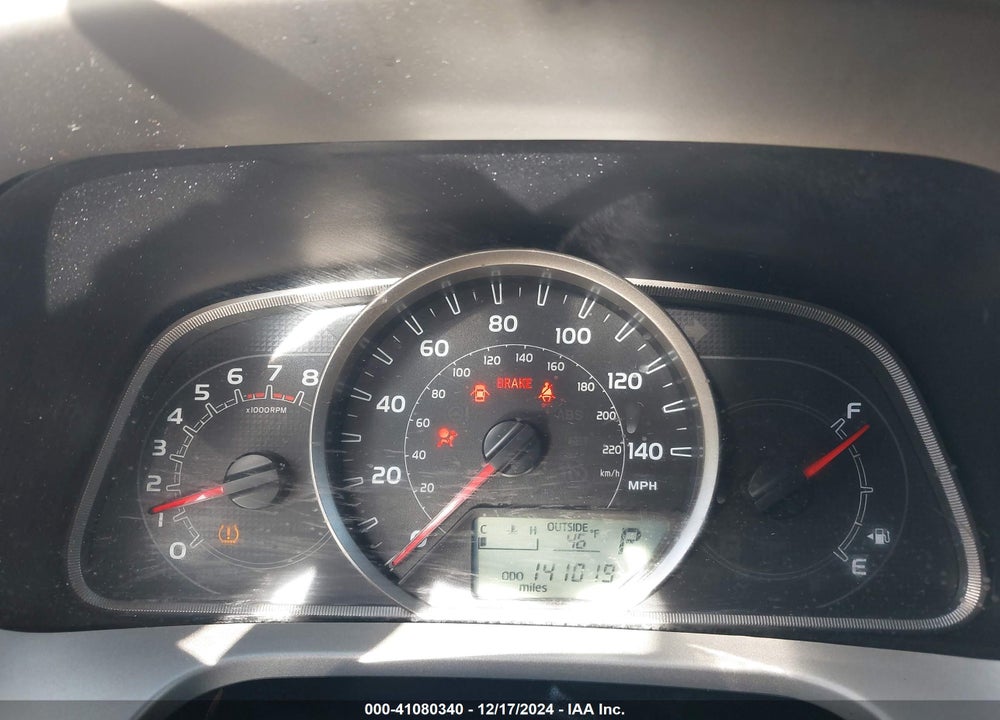 2014 TOYOTA RAV4 XLE VIN: 2T3RFREV6EW142144