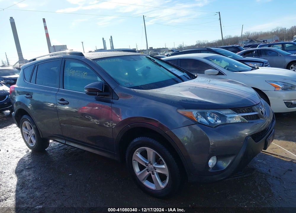2014 TOYOTA RAV4 XLE VIN: 2T3RFREV6EW142144