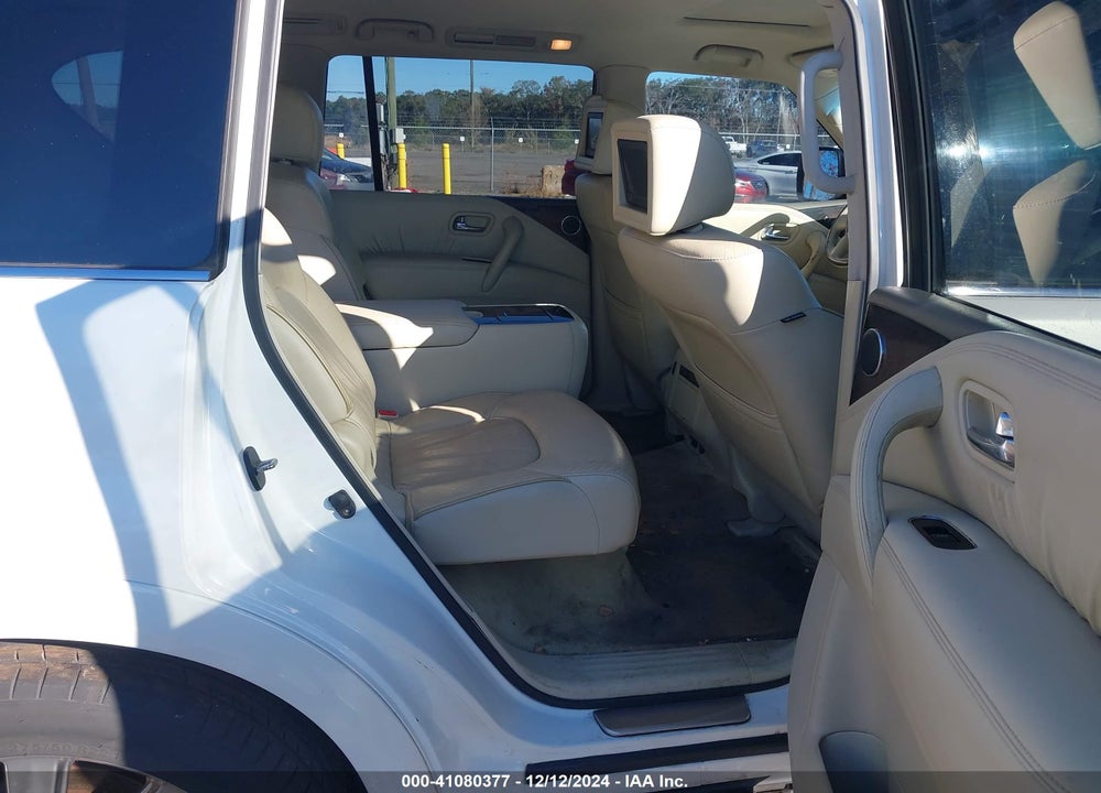 2011 INFINITI QX56 VIN: JN8AZ2NE5B9004977