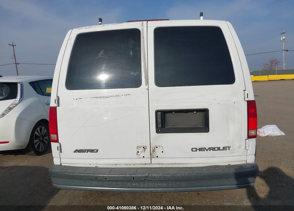 2005 CHEVROLET ASTRO VIN: 1GCDM19X25B114296