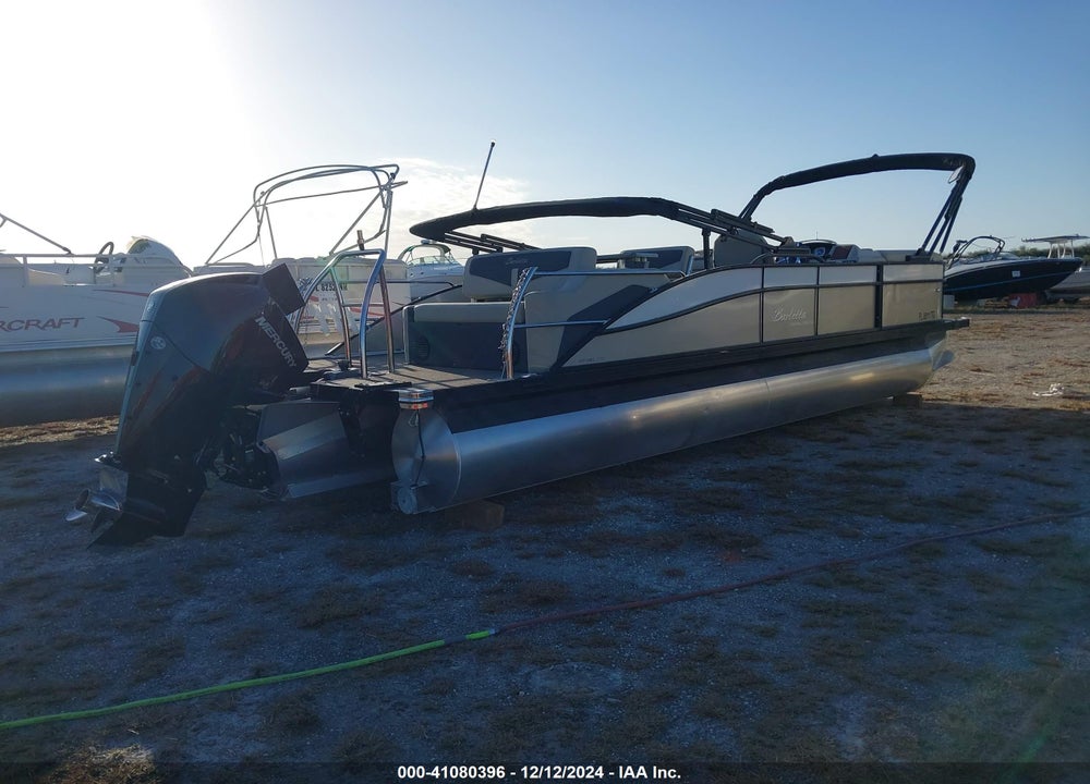2022 BARLETTA PONTOON VIN: BDF09932B222