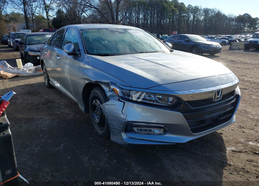 2018 HONDA ACCORD EX VIN: 1HGCV1F49JA092964