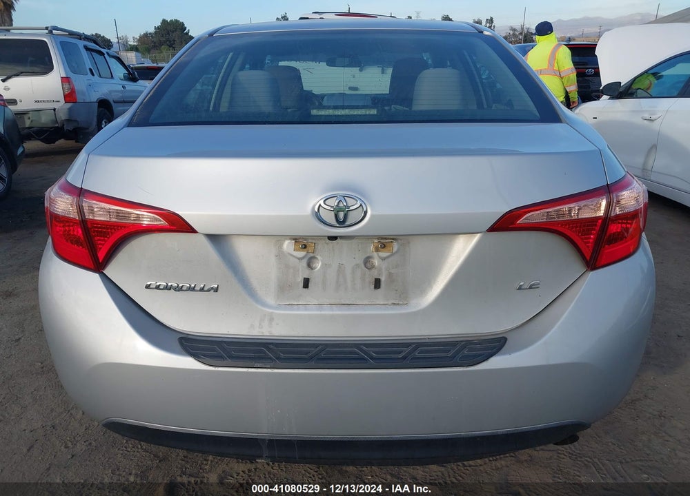 2017 TOYOTA COROLLA LE VIN: 5YFBURHE2HP717406