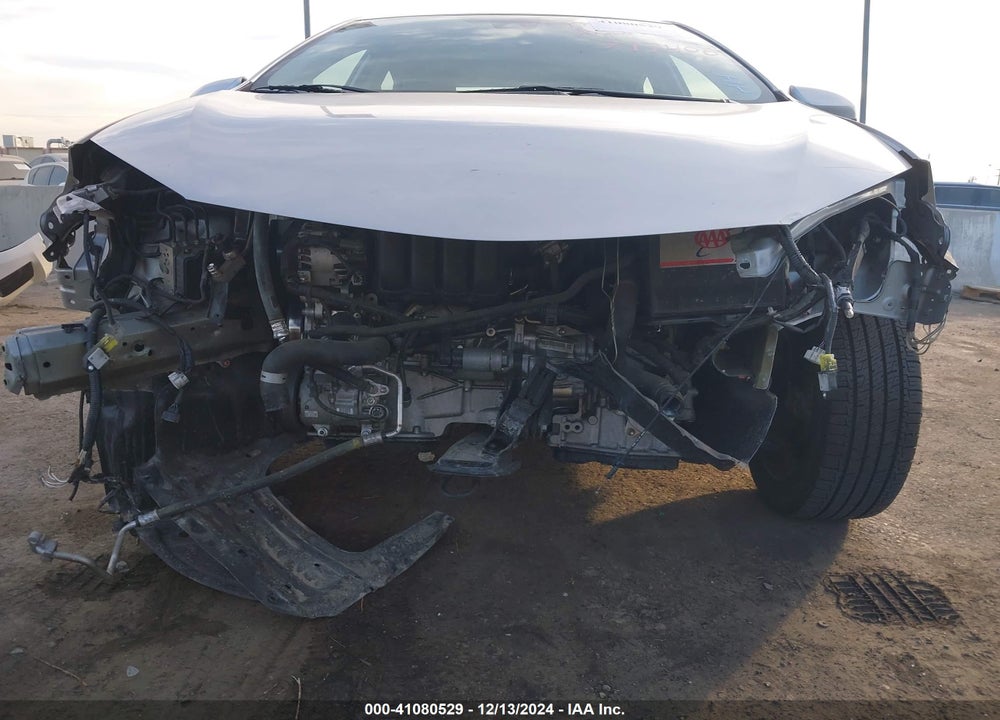 2017 TOYOTA COROLLA LE VIN: 5YFBURHE2HP717406