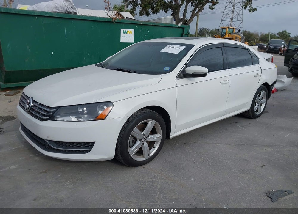 2013 VOLKSWAGEN PASSAT 2.0L TDI SE VIN: 1VWBN7A31DC139647