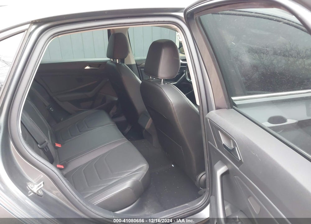 2019 VOLKSWAGEN JETTA 1.4T SEL PREMIUM VIN: 3VWG57BU8KM061697