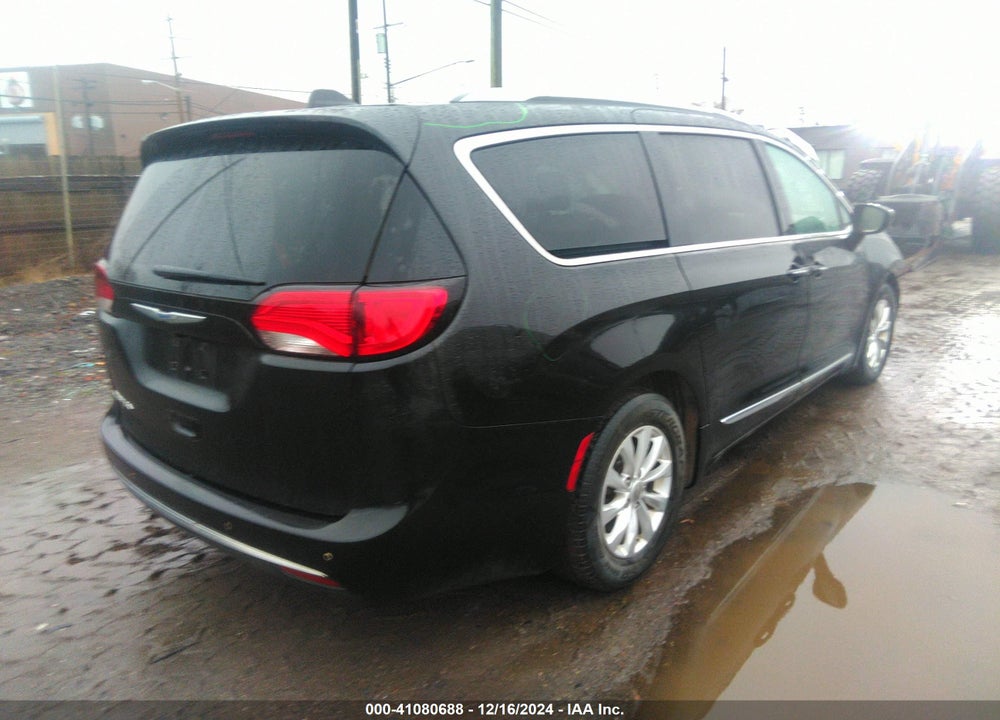 2018 CHRYSLER PACIFICA TOURING L PLUS VIN: 2C4RC1EG6JR293128