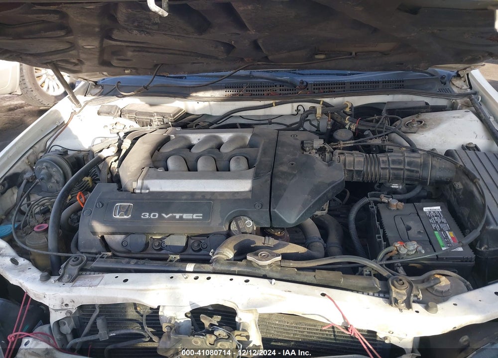 2000 HONDA ACCORD 3.0 LX VIN: 1HGCG1643YA025572