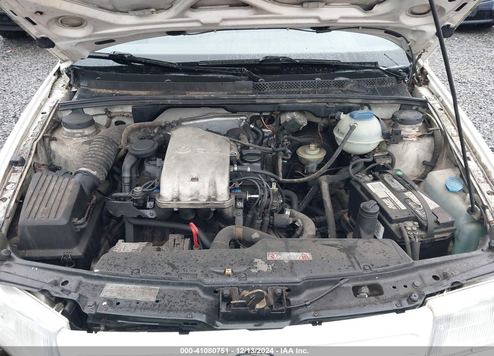 1994 VOLKSWAGEN JETTA VIN: 3VWRA21H1RM010726