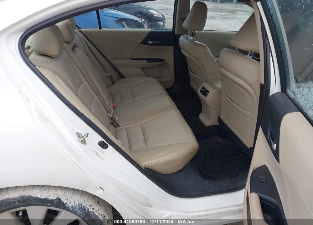 2013 HONDA ACCORD EX-L V-6 VIN: 1HGCR3F88DA004610