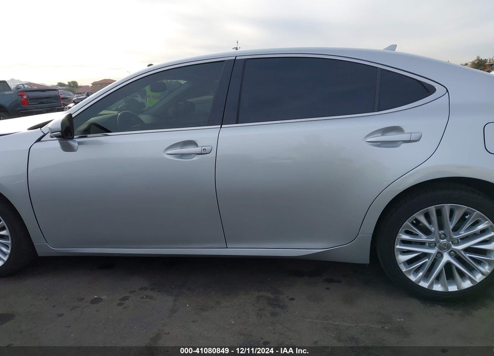 2013 LEXUS ES 350 VIN: JTHBK1GG5D2055337