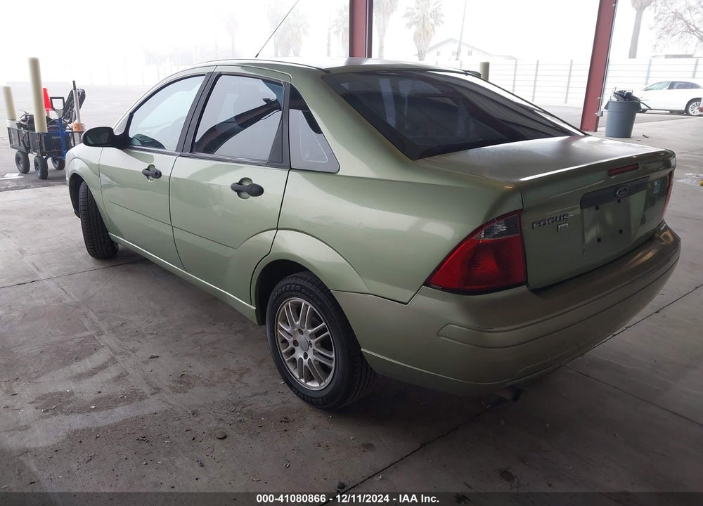 2007 FORD FOCUS S/SE/SES VIN: 1FAFP34N67W198500