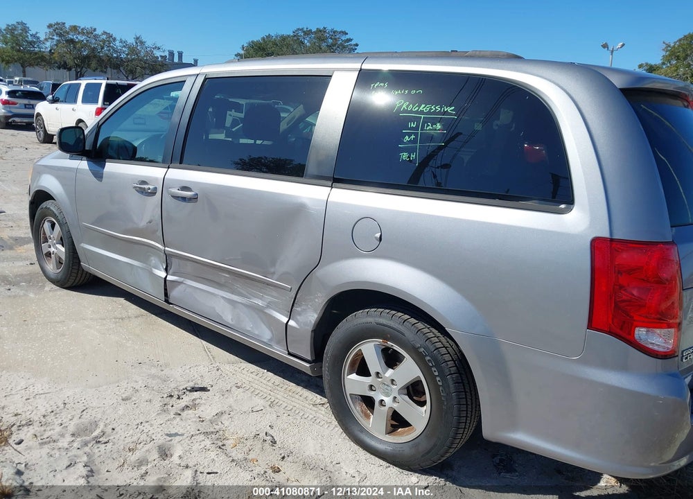 2013 DODGE GRAND CARAVAN SXT VIN: 2C4RDGCG3DR576271